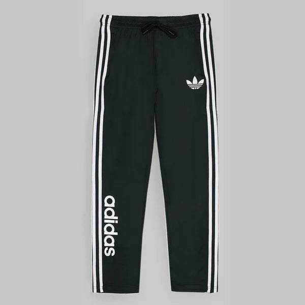 Pure white base with solid black contrast detailing.