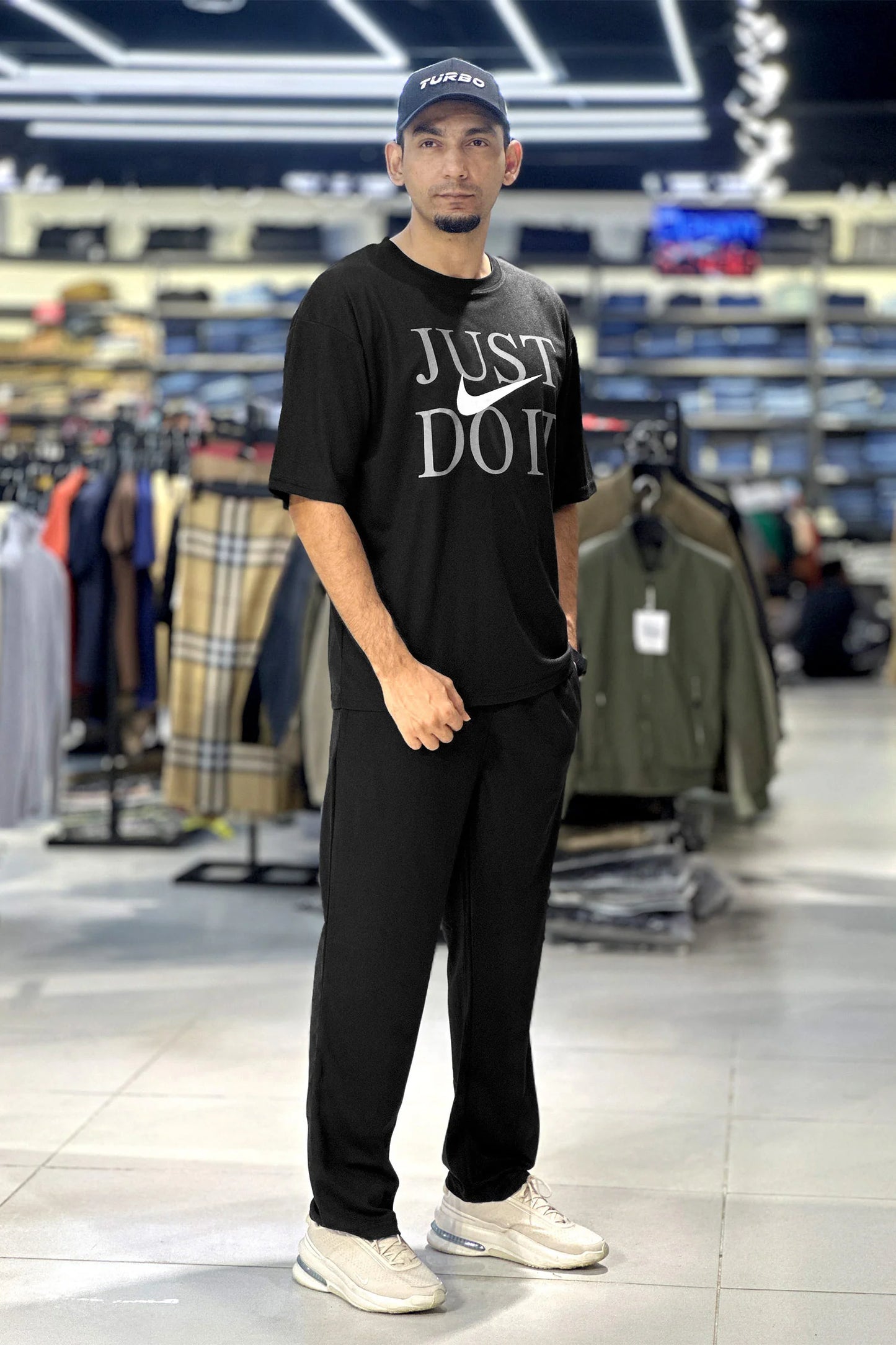 Previous Next  Skip to product information PreviousNext 50% off         Nke jst do it Signature Track Men's Tracksuit